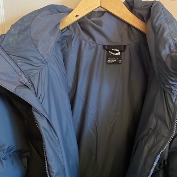 The North Face Plus Size Grey Puffer Coat - Picture 2 of 4